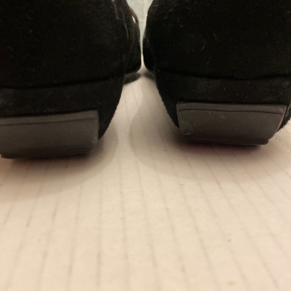 Clarks Artisan Collection Genuine Black Embroidery Suede Wedge Heels Shoes - Picture 8 of 10